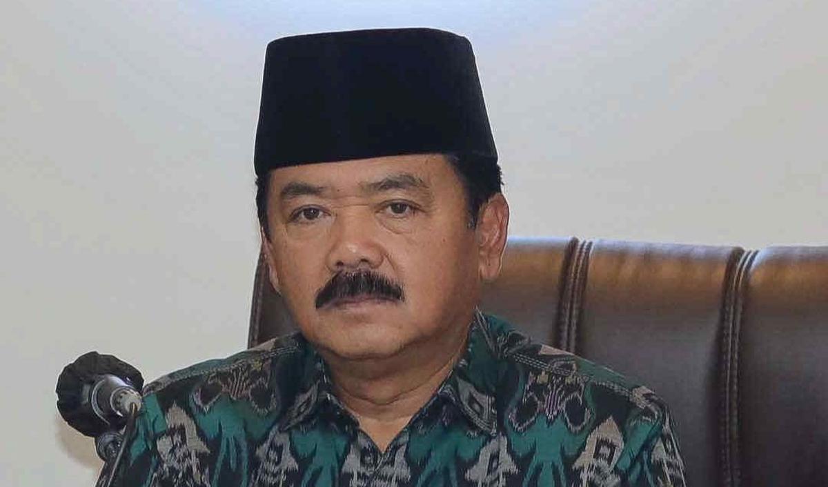 "Dan dicatat bahwa perputaran yang di tahun 2023 itu mencapai Rp327 T agregat, keluar masuk, keluar masuk, itu tercatat Rp327 T. Itu berasal dari 168 transaksi," ungkapnya.<br>