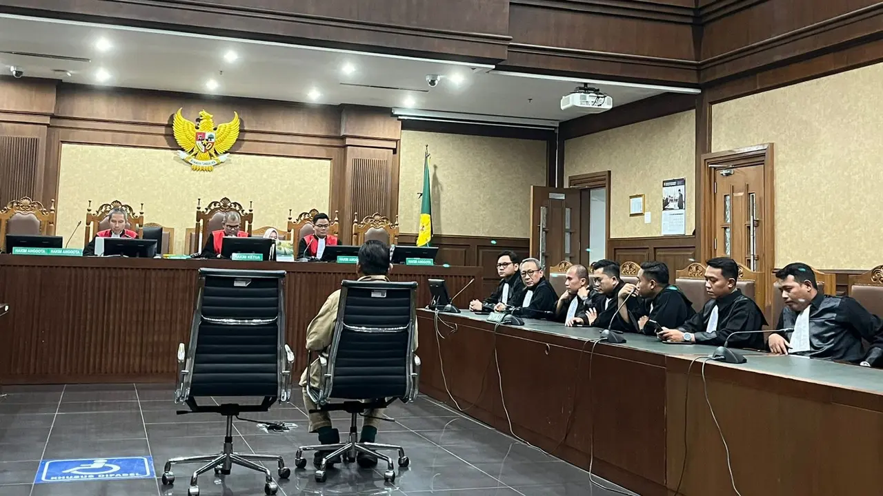 Sidang Vonis Tian Bahtiar
