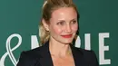 Tentunya kabar bahwa Cameron Diaz masih akan terus hadir di dunia Hollywood melegakan para penggemar, bukan? (ET Canada)