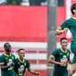 5 Gaya Selebrasi Mahmoud Eid Selama Pramusim, Striker Tajam Persebaya (sumber: Instagram.com/officialpersebaya)