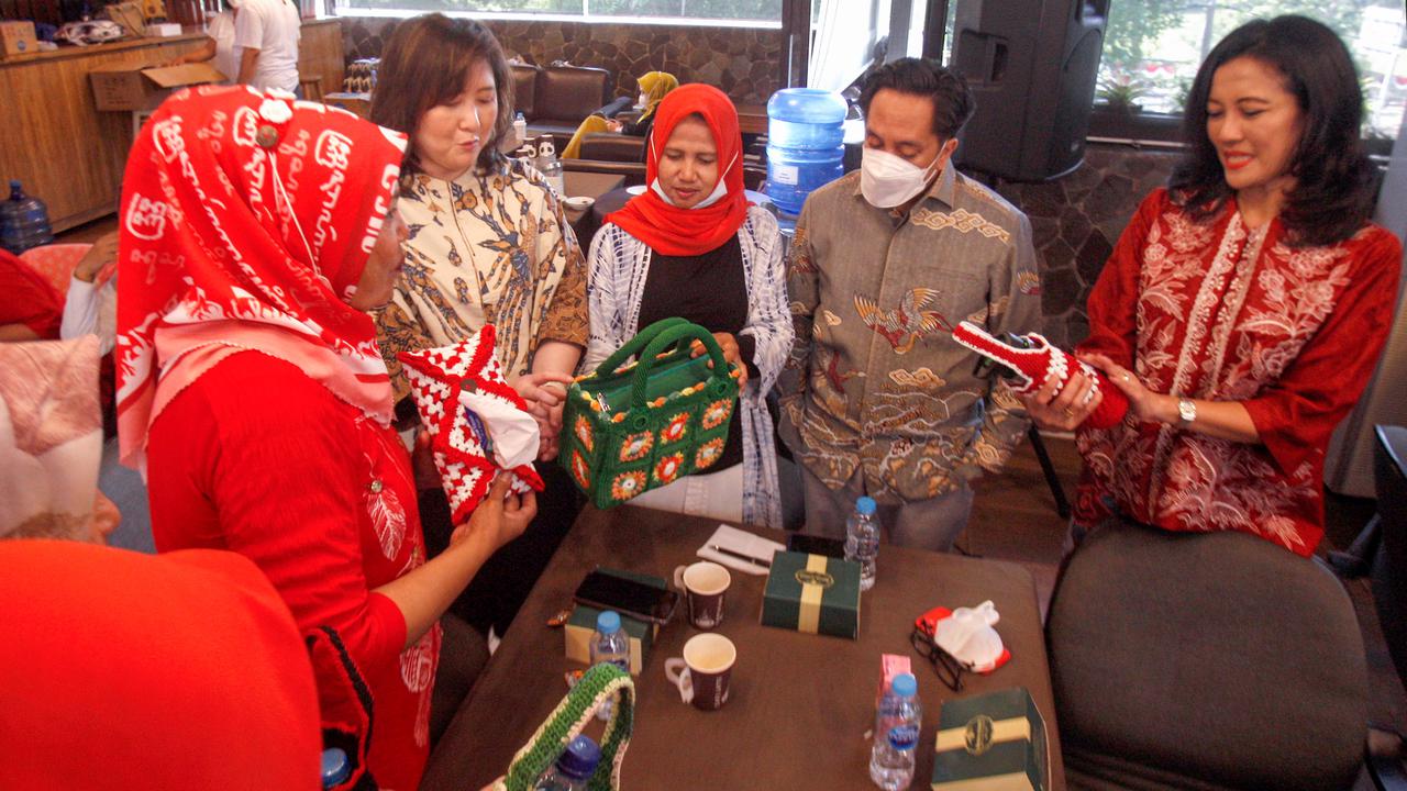 Pelatihan Literasi Keuangan hingga Kesehatan bagi Pelaku UMKM Ciptakan Peluang EKonomi