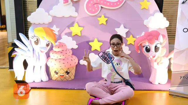[Bintang] Ulang Tahun Anak Ayu Dewi