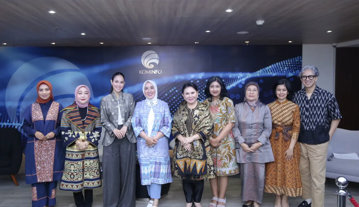 Loemongga Haoemasan tetap fresh [Fimela/Daniel Kampua]