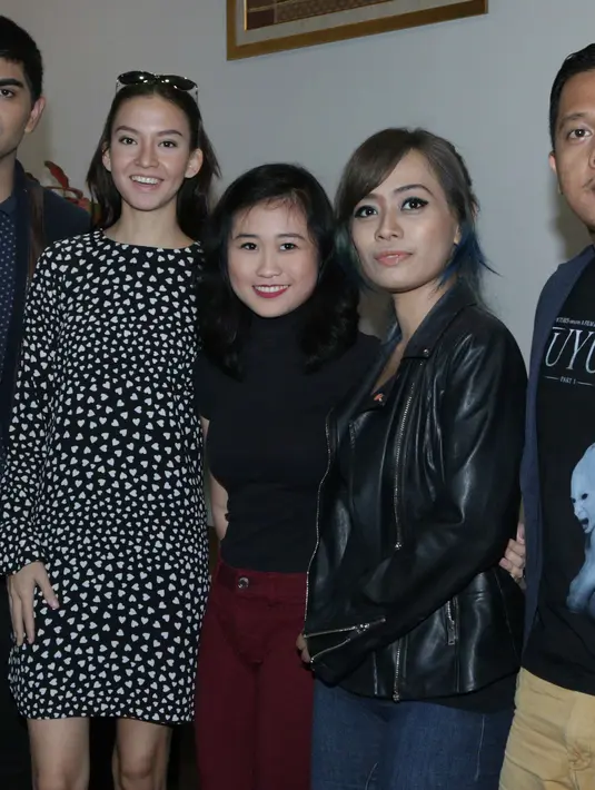 Gandhi juga terlibat dalam pembuatan web series School of the Dead yang ditayangkan vidio.com mulai pertengahan bulan ini. (Nurwahyunan/Bintang.com)