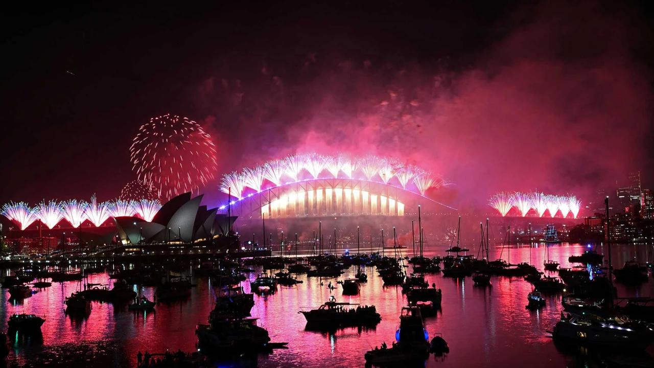 FOTO: Kembang Api Sambut Tahun Baru 2026 di Sydney