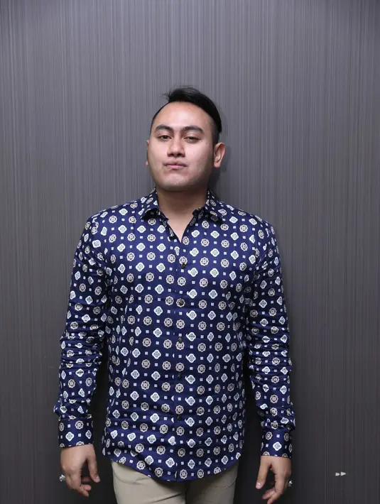 Pedangdut Nassar belakangan kerap menyita perhatian publik. Penyanyi jebolan ajang KDI itu tengah asyik bereksperimen dengan penampilannya. (Nurwahyunan/Bintang.com)