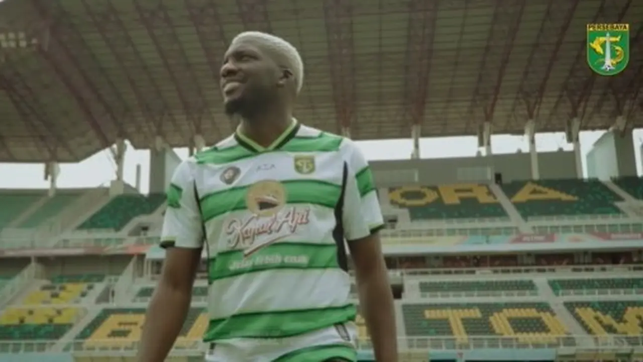 Persebaya Surabaya resmi menggaet pemain asing baru asal Portugal yakni Gilson Costa. (Foto: Persebaya)