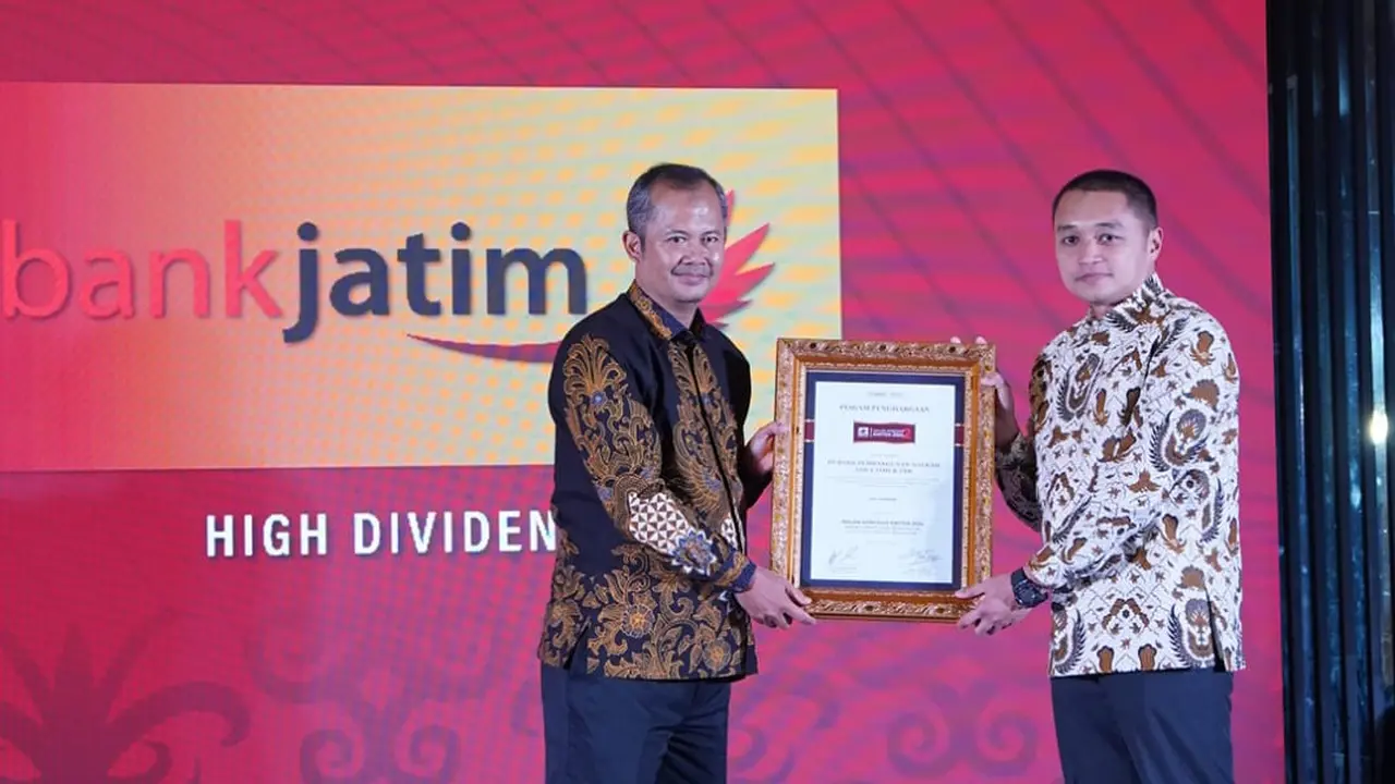 Bank Jatim Raih Penghargaan Emiten High Dividend dari Indeks52