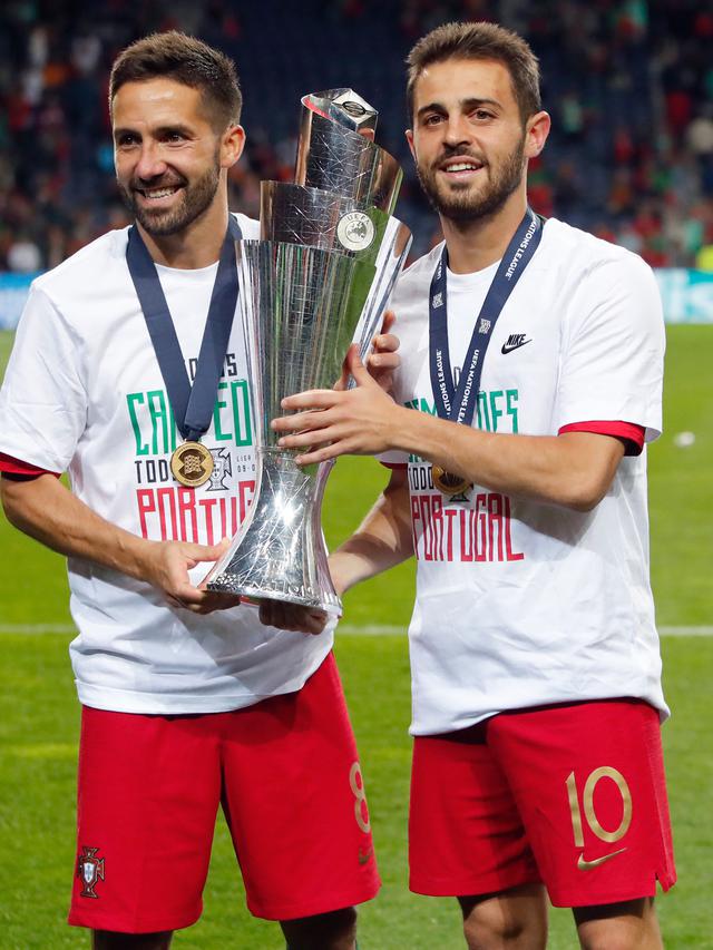 Joao Moutinho dan Bernardo Silva
