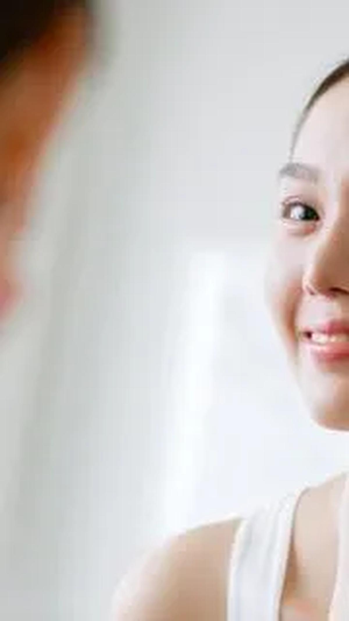 Setiap orang cantik dan unik dengan caranya masing-masing. Hanya saja, banyak yang tak menyadari hal tersebut atau masih berusaha menegaskan diri akan kondisi fisik dan emosionalnya. Kecantikan batin sama pentingnya dengan kecantikan fisik, dan hal ini be