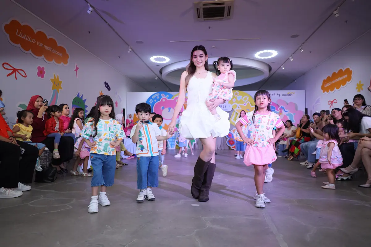 Koleksi Busana Anak yang Dirancang Ilustrator Lokal Martcellia Liunic