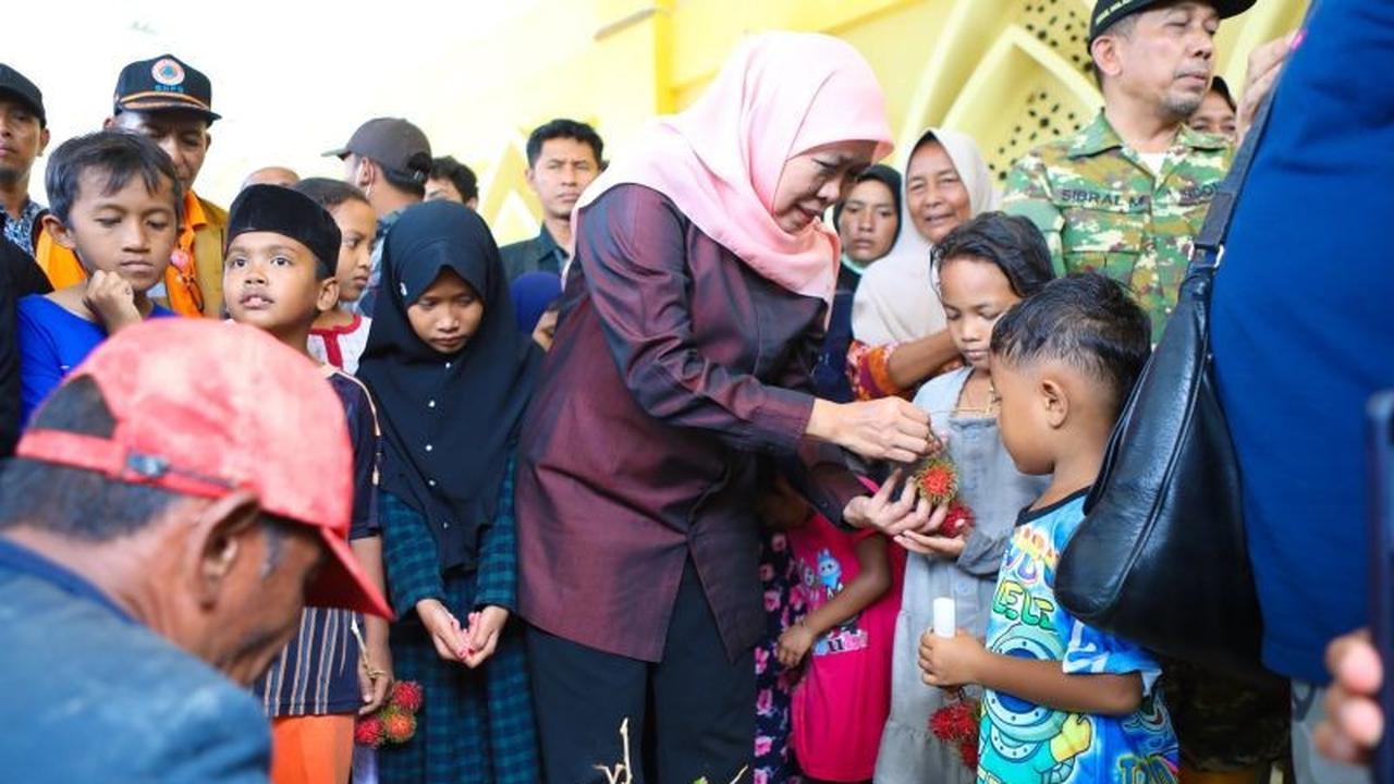 Gubernur Khofifah Salurkan Bantuan Gubernur Jatim Pidie Jaya, Pastikan Dukungan Medis dan Logistik