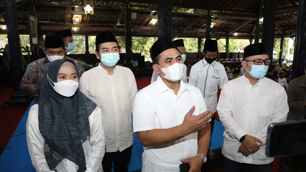 Foto Wakil Gubernur Jawa tengah, Taj Yasin Maimoen