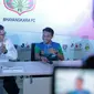 Pemain Bhayangkara FC, Hargianto hadir saat pertemuan bersama J-League di Kantor PSSI, Jakarta, (16/1/20180. Pertemuan ini membahas J-League Asia Challenge 2018. (Bola.com/Nicklas Hanoatubun)