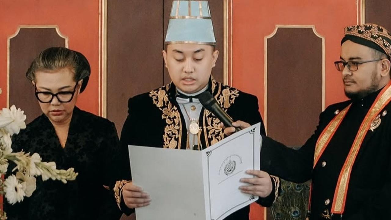 Beredar Kabar Undangan Penobatan KGPH Purboyo Pengganti Pakubuwono XIII, Ini Kata GKR Timoer Rumbay