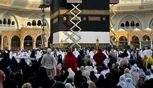 Kapan Waktu Terbaik Membaca Doa di Depan Ka'bah? Simak Rincian dan Bacaannya