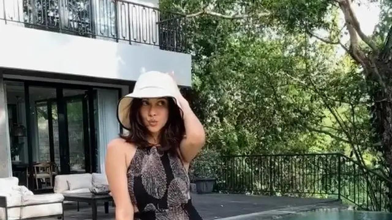10 Potret Rumah Nana Mirdad di Bali Bergaya Modern Tropis, Nyaman dan Asri