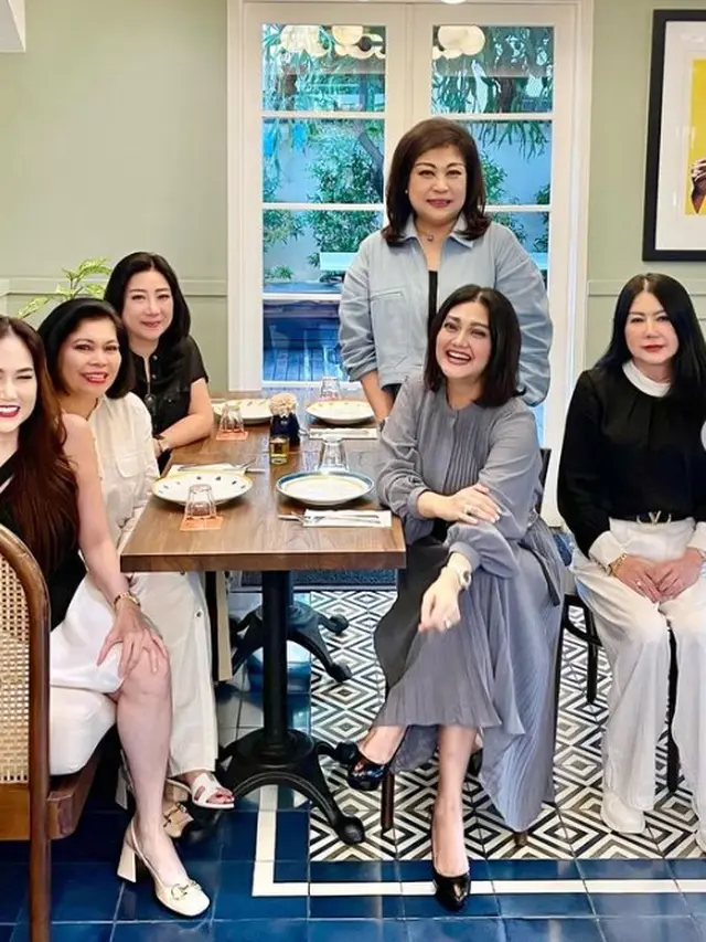 Bella Saphira halal bihalal (Instagram/bellasaphiraofficial)