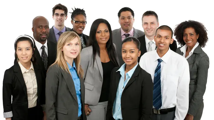 Lupakan Orang Lain, 7 Cara Jadi Pemimpin Buat Dirimu Sendiri