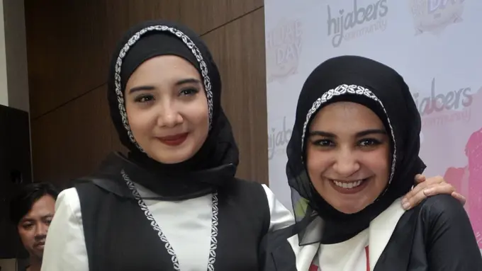 [Bintang] Shireen Sungkar - Zaskia Sungkar