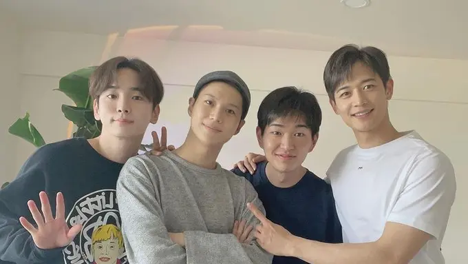 SHINee