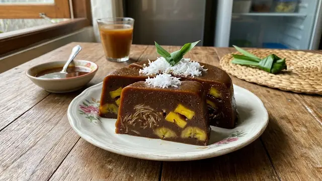 Resep Puding Santan Gula Merah yang Gurih dan Manis