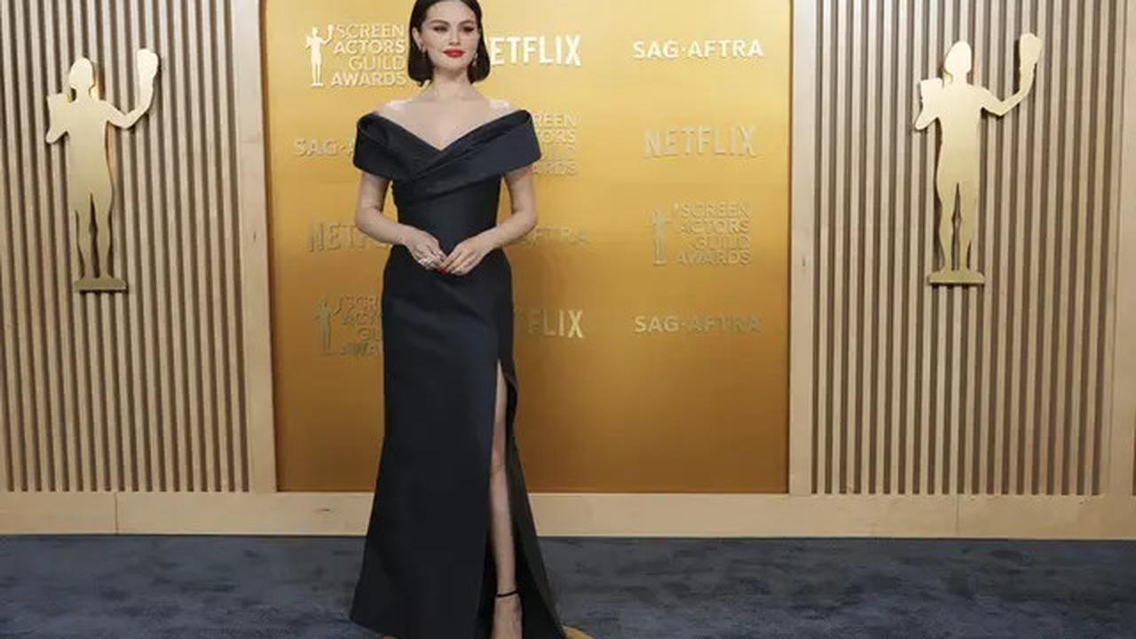 6 Selebriti Berbusana Terbaik di SAG Awards 2025, dari Timothee Chalamet sampai Selena Gomez