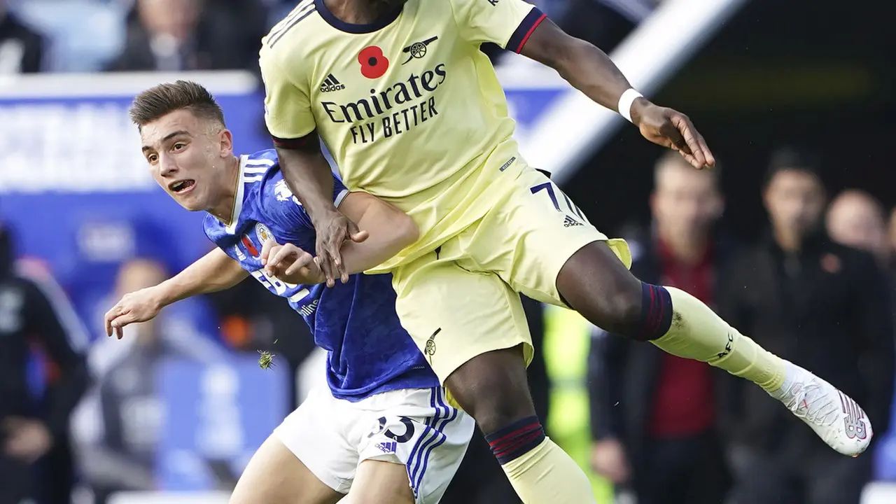 FOTO: Arsenal Lumat Leicester City di Stadion King Power