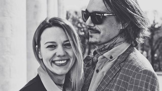 Psst, Ada yang Diam-diam Jatuh Cinta sama Kamu, Nih!