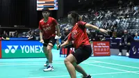 Ganda campuran Indonesia Adnan Maulana/Nita Violina Marwah&nbsp;saat menghadapi&nbsp;Yujiro Nishikawa/Saori Ozaki dari Jepang pada babak 16 besar di&nbsp;Quay Centre, Sydney Olympic Park, Sydney, Kamis (17/11) sore WIB. (foto: PBSI)