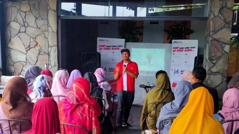 500 Toko Alfamart di Palembang Siap Layani Jasa Ekspedisi Produk UMKM