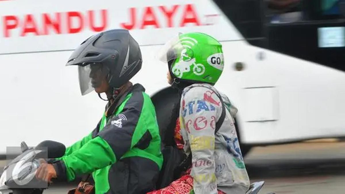 Driver Gojek Dapat Bonus Hari Raya Uang Tunai, Kapan Cair?