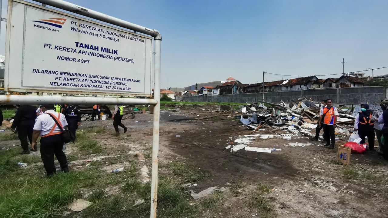 Jadi Sorotan, Banyak Aset PT KAI Tak Tertata dan Terkesan Kumuh