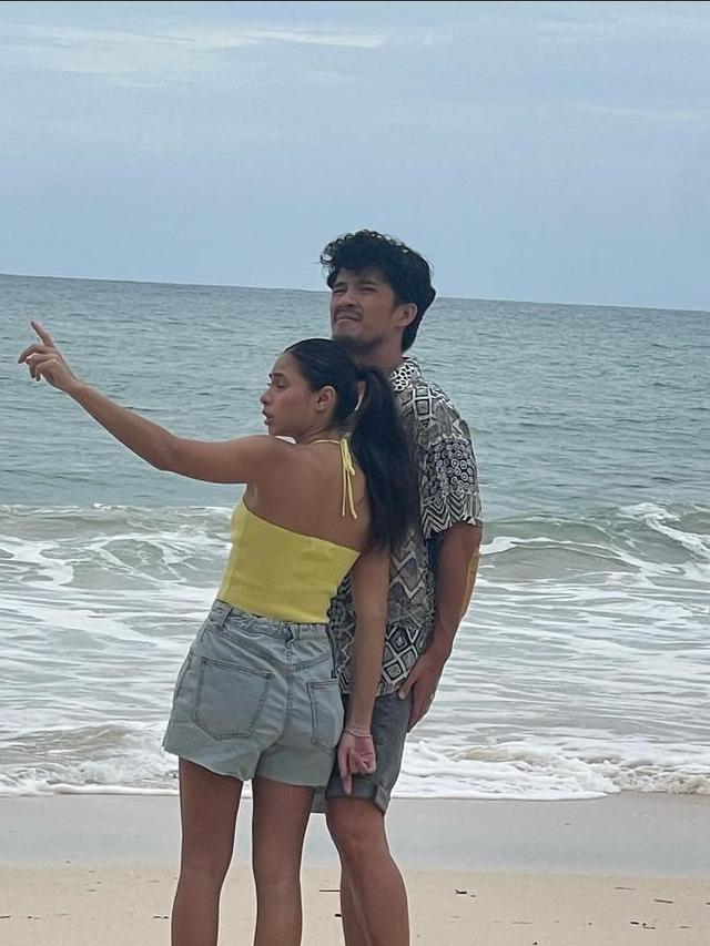 Morgan Oey dan Valerie Thomas