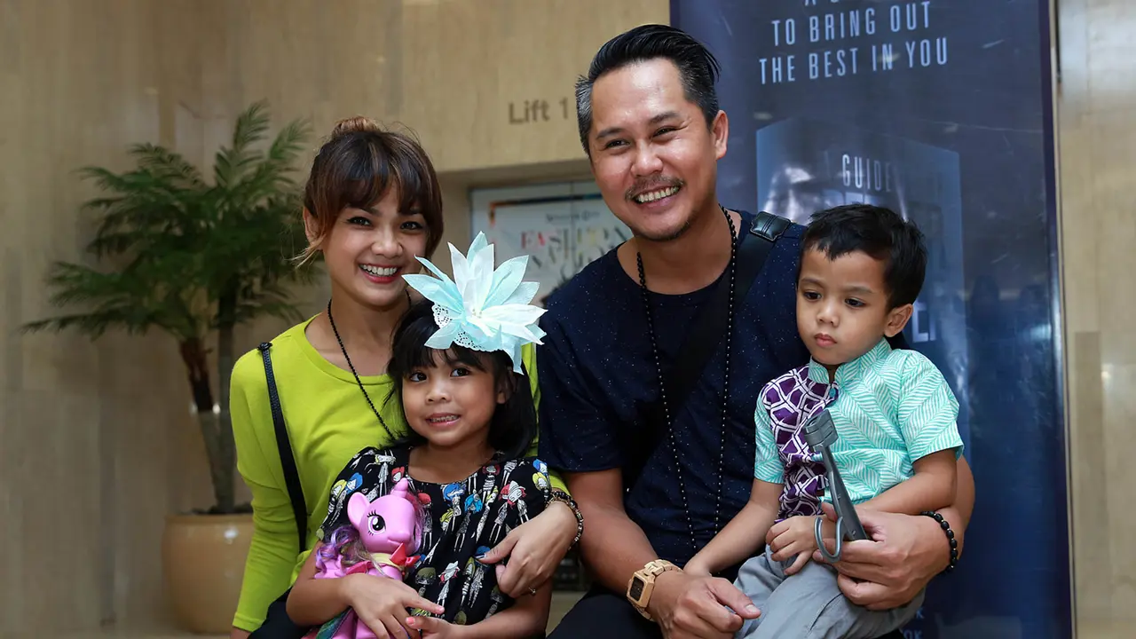Nirina Zubir dan Ernest Syarif