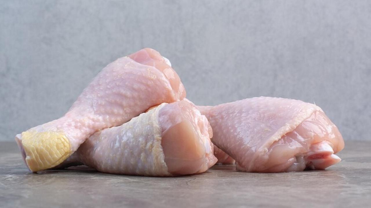 2.&nbsp;Paha Bawah Ayam (Drumstick): Menggoda dan Tinggi Protein