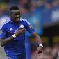 Striker Chelsea Berrand Traore merayakan gol ke gawang Stoke City pada lanjutan Liga Inggris di Stamford Bridge, Sabtu (5/3/2016). (Liputan6.com/ Reuters / Tony O'Brien Livepic)