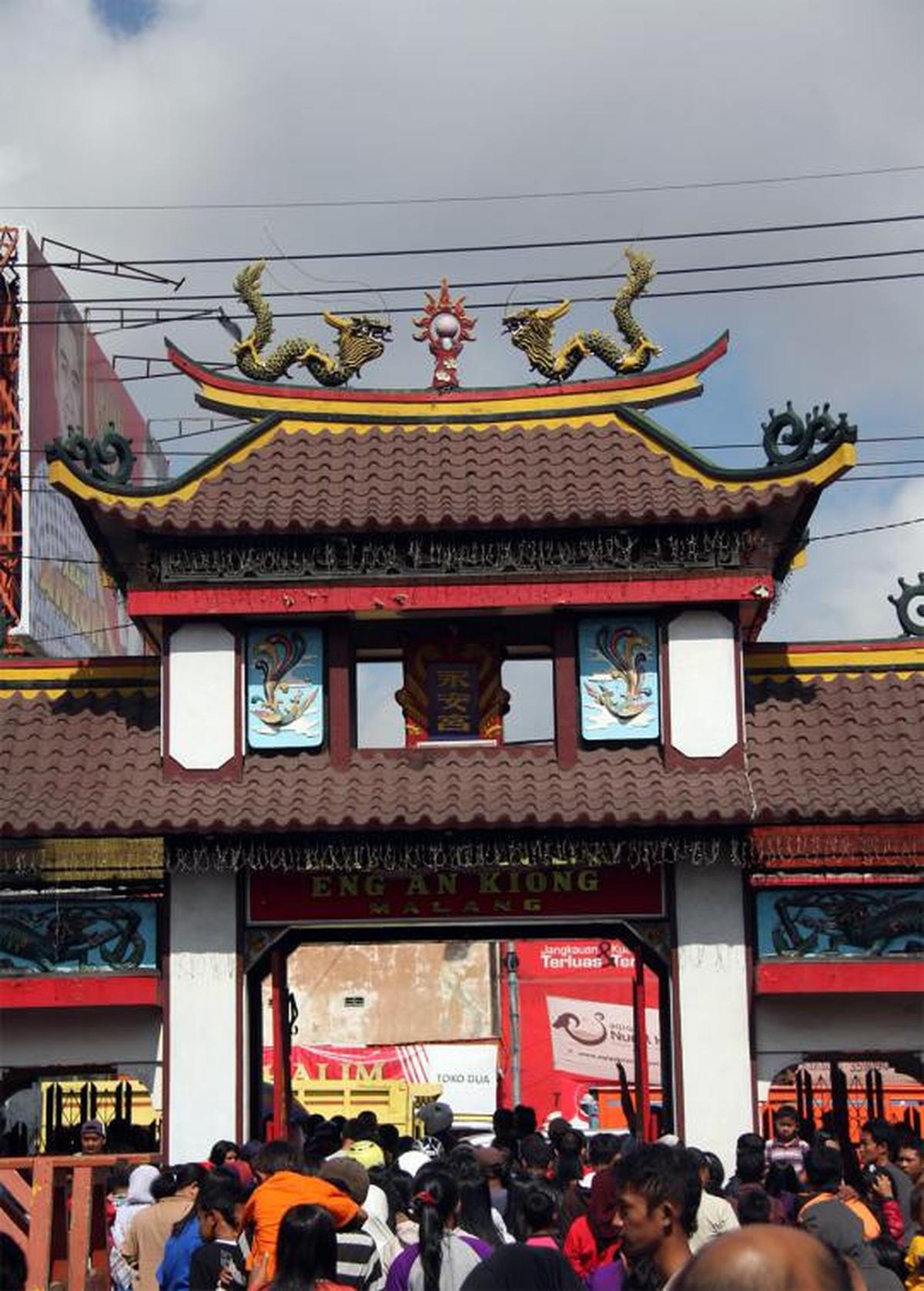 Perayaan Imlek di Eng An Kiong, Malang 