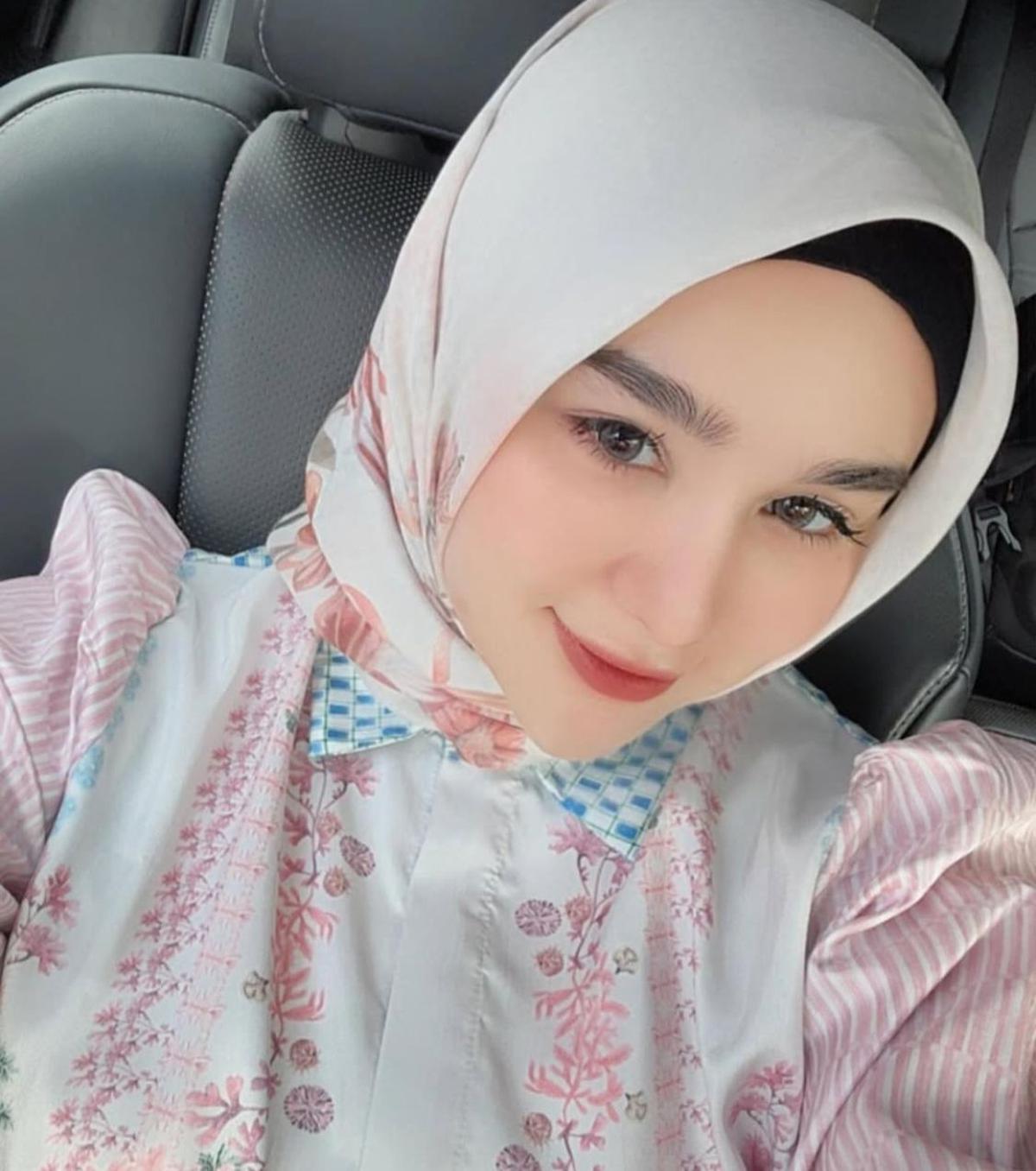 Menguak Kontroversi Hana Hanifah, Dari Prostitusi Hingga Dugaan Korupsi di DPRD Riau