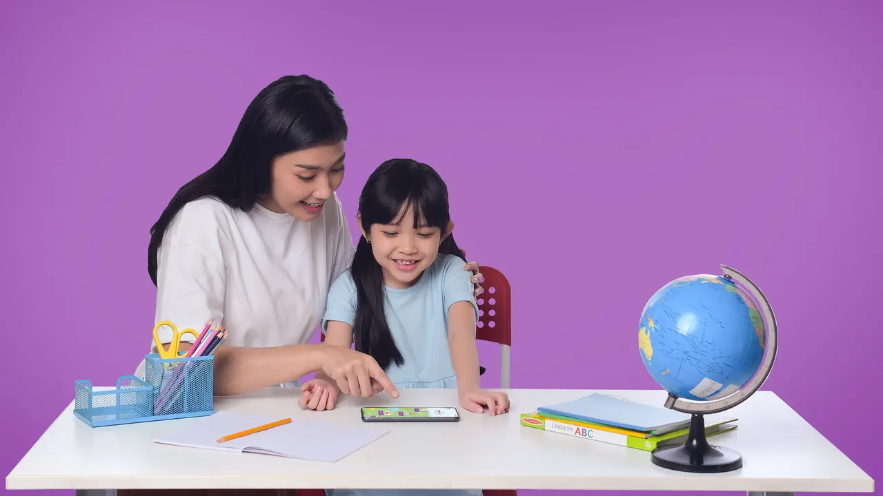 Zenius berkolaborasi dengan Disney menghadirkan ZeniusLand (Dok. Zenius)