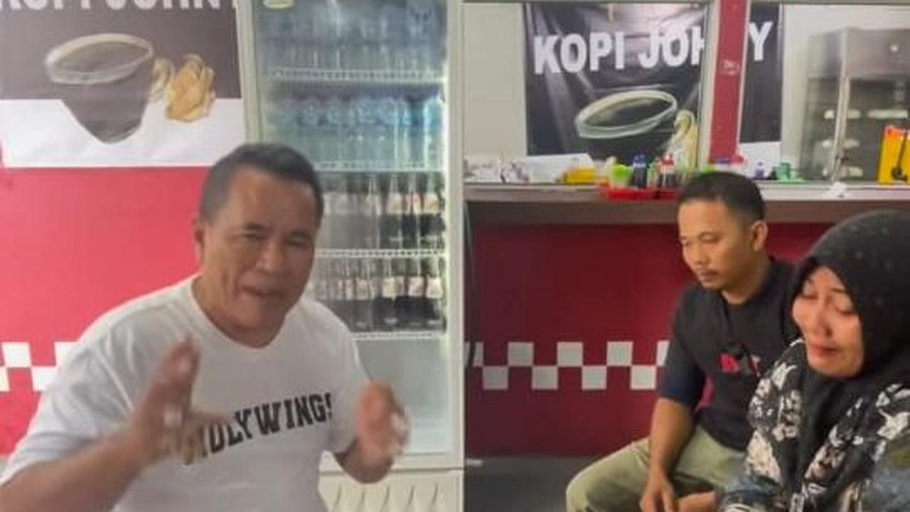 Salim akhirnya dapat bertemu dengan Hotman di Jakarta pada Sabtu (16/03). Dia pun mendapatkan informasi mengenai kondisi jenazah putranya setelah pengacara itu mencari tahu kepada pihak dokter yang mengautopsi jenazah Airul.