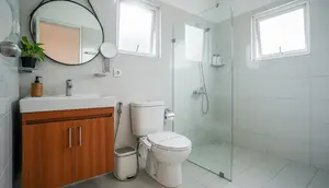 Jangan Lakukan 6 Kesalahan Ini saat Mendesain Kamar Mandi agar Aman dan Nyaman
