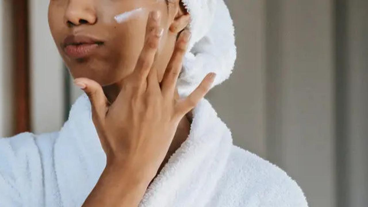 Skincare Ilegal Berbahaya Bagi Kulit, ini Penjelasan Ahli