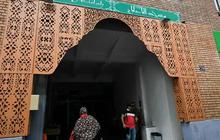 Siapa Pelaku Teror 9 Kepala Babi di Masjid Prancis?