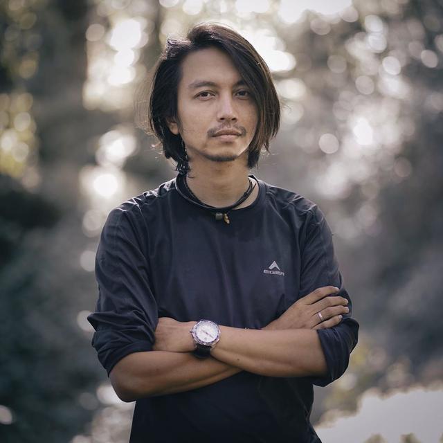 Lirik Lagu Garis Terdepan Fiersa Besari News Entertainment Fimela Com Bila kau butuh telinga tuk mendengar mp3 duration 0:16 size 625.00 kb / jessica putriツ 12. lirik lagu garis terdepan fiersa besari