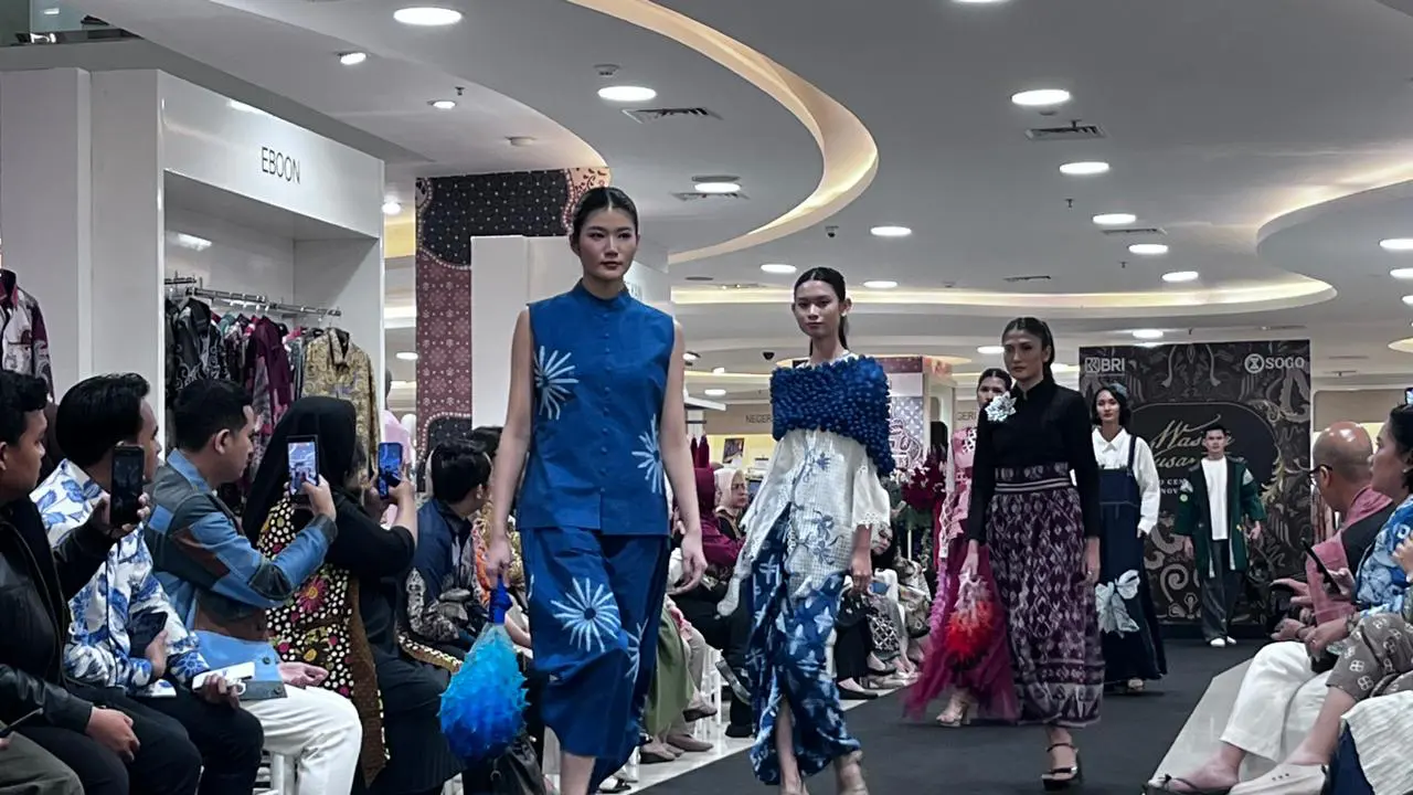 SOGO dan BRI Resmikan Program “Wastra Nusantara”, Dorong UMKM Masuk Pasar Premium