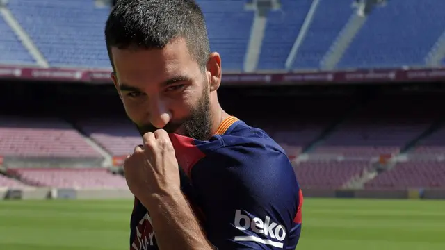 Arda Turan06