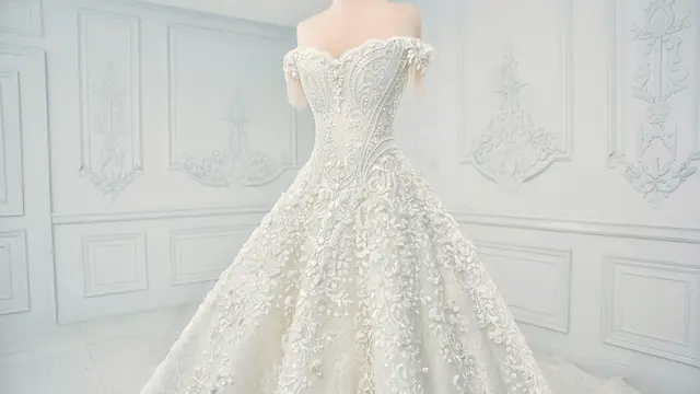Ilustrasi Busana Pengantin Haute Couture via Shutterstock.com