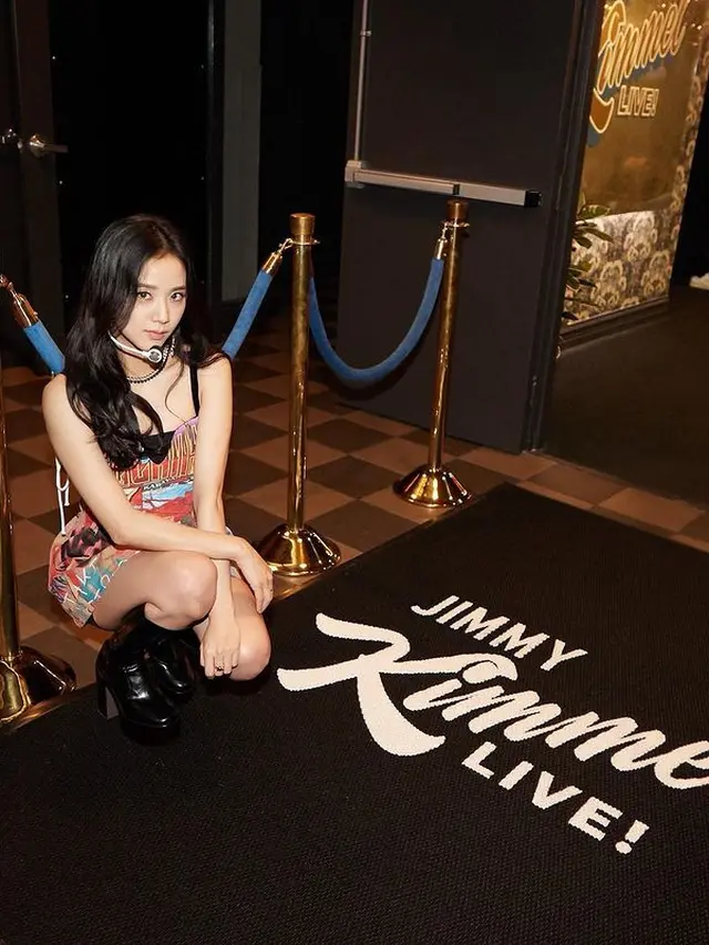 Pesona MahaPesona Mahal Jisoo BLACKPINK di Jimmy Kimmel dengan Kalung Rp1 Miliarl Jisoo BLACKPINK di Jimmy Kemmel dengan Kalung Rp1 Miliar