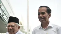 Pasangan bakal calon presiden dan wakil presiden Joko Widodo atau Jokowi (kanan) dan KH Ma'ruf Amin (kiri) saat tiba di RSPAD Gatot Subroto, Jakarta, Minggu (12/8). Jokowi dan KH Ma'ruf Amin tiba pukul 08.00 WIB. (Merdeka.com/Iqbal Nugroho)